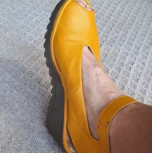 Fly London Yaya wedge sandal.  8.5.